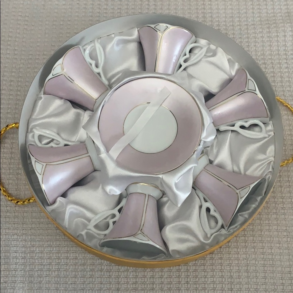 Imperial - Tea/Coffee + Plates Set